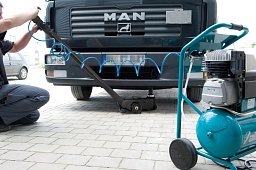 Obrázek pro produkt Pojízdný autozvedák WWH 30002 PH