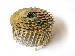 Obrázek pro produkt Hřebíky ve svitku, 45 mm (7 200 ks)